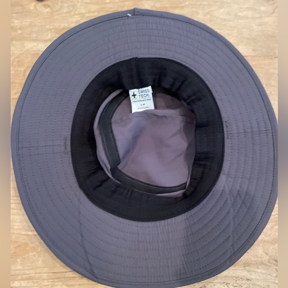 NWT Swiss Tech Performance Gear Hat floatable venting campcore outdoor S/M - Picture 3 of 5